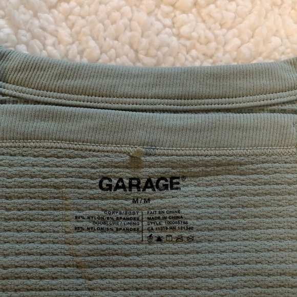 Garage Waffle Top - Picture 3 of 3